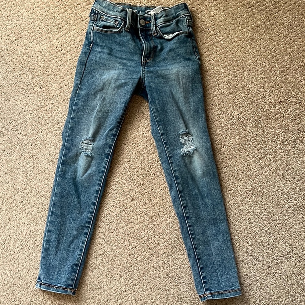 Girls distressed jogging a size 8
